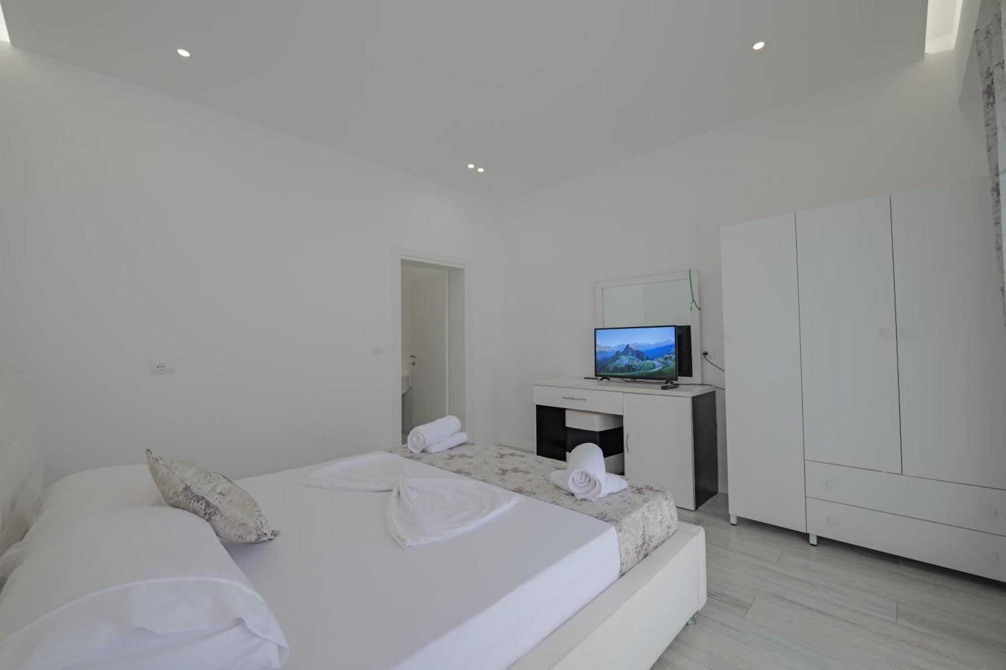 Vila Irdi Ksamil Esterno foto