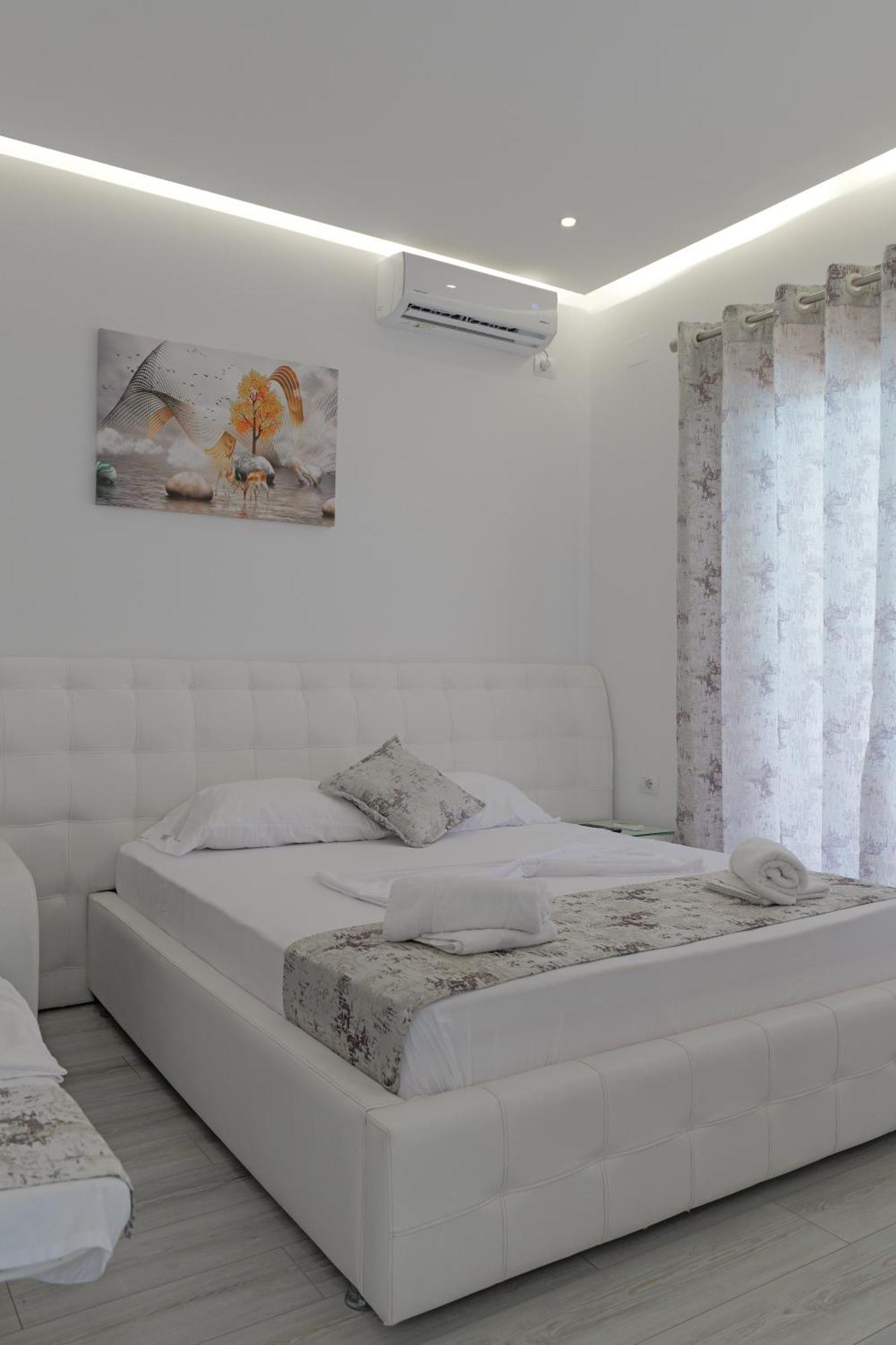 Vila Irdi Ksamil Esterno foto