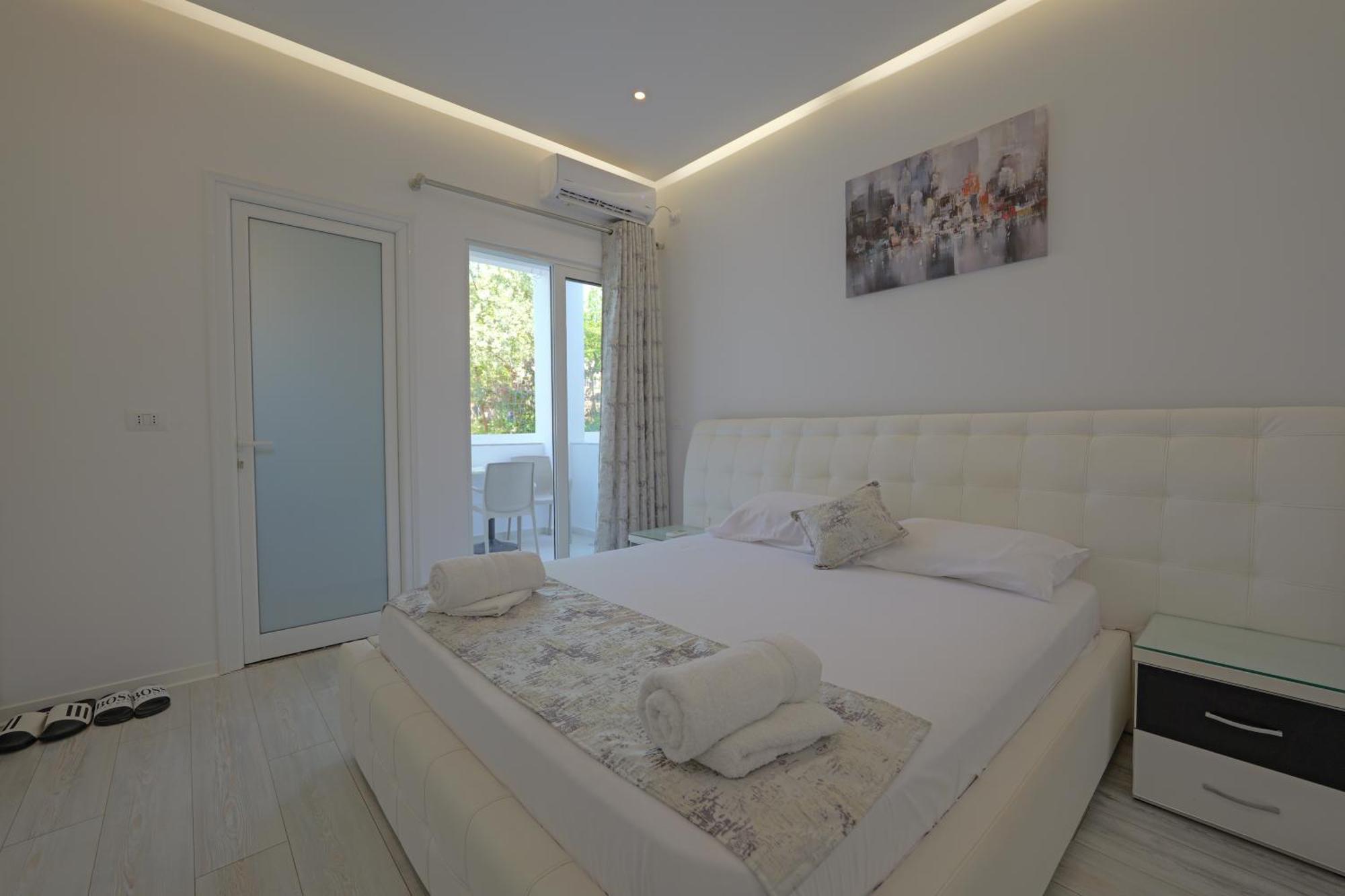 Vila Irdi Ksamil Esterno foto