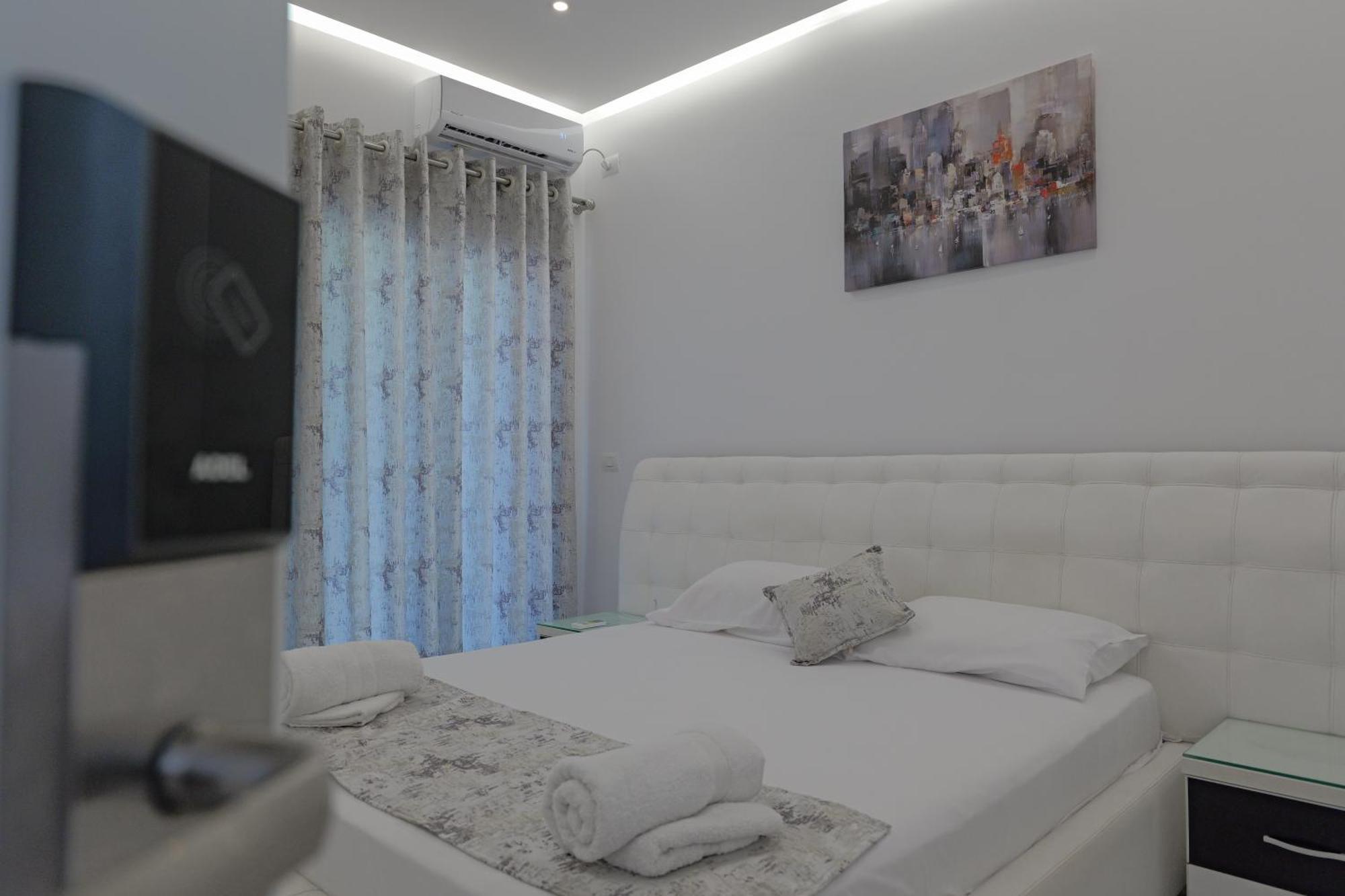 Vila Irdi Ksamil Esterno foto