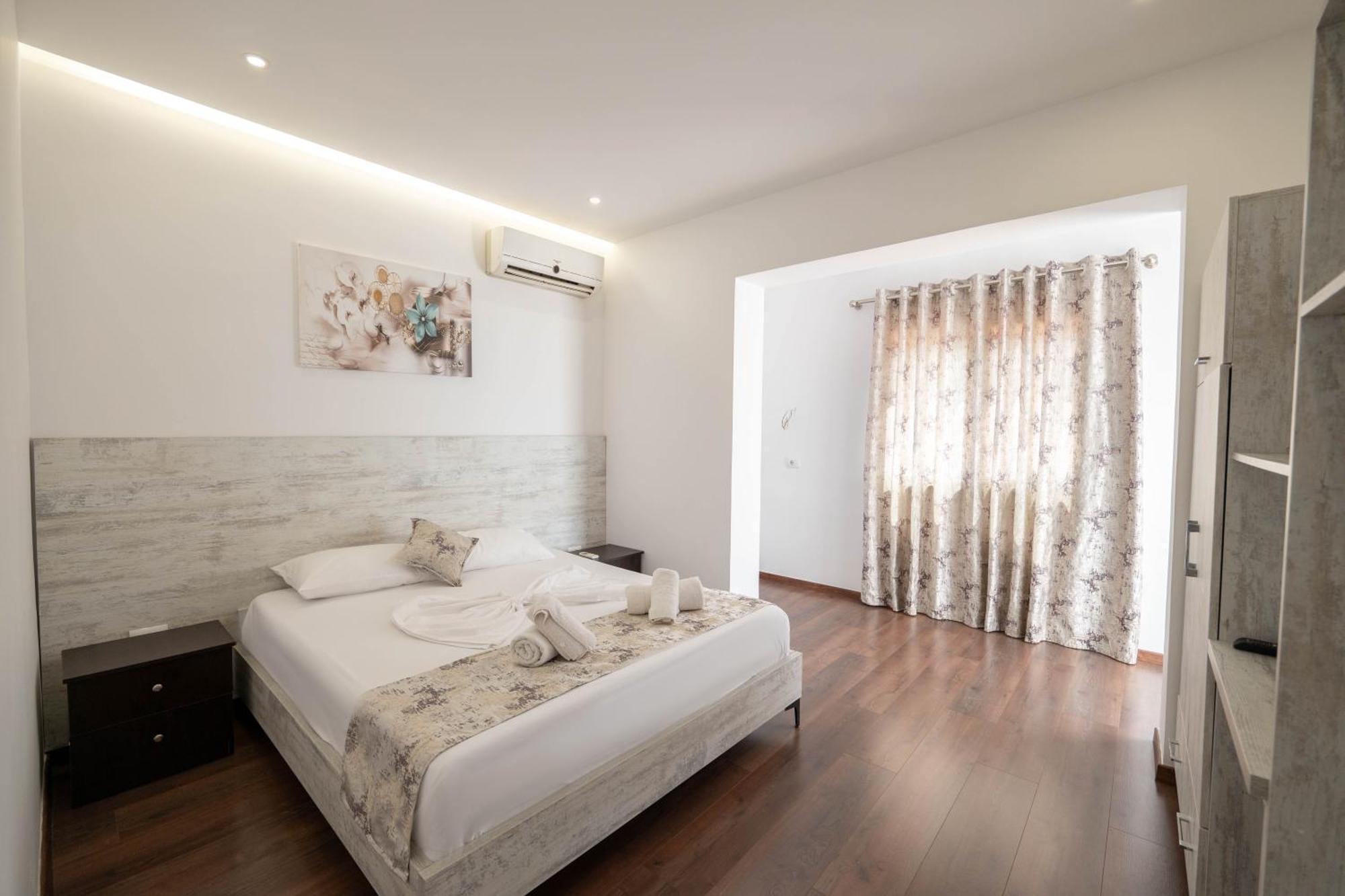 Vila Irdi Ksamil Esterno foto