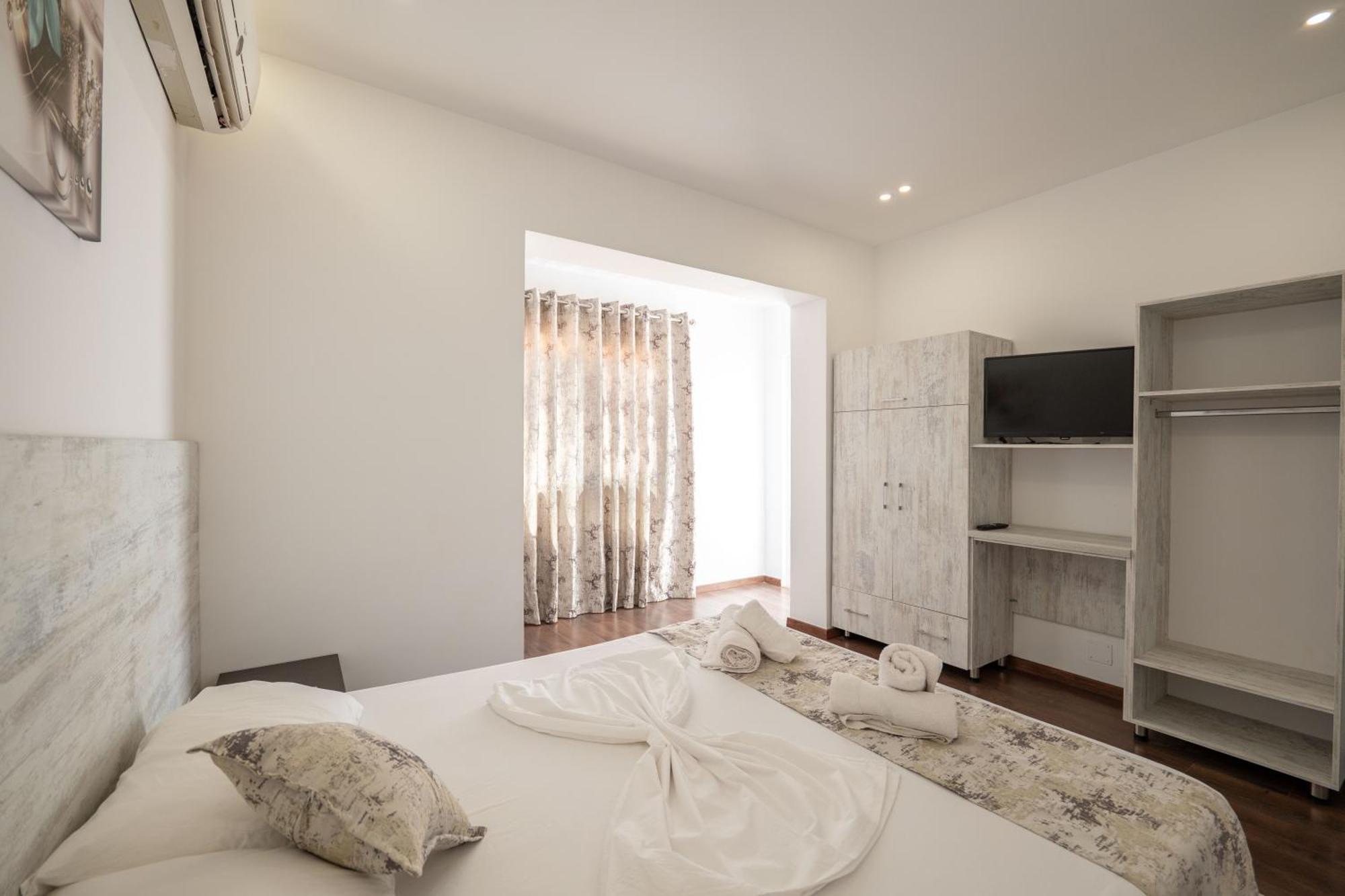 Vila Irdi Ksamil Esterno foto