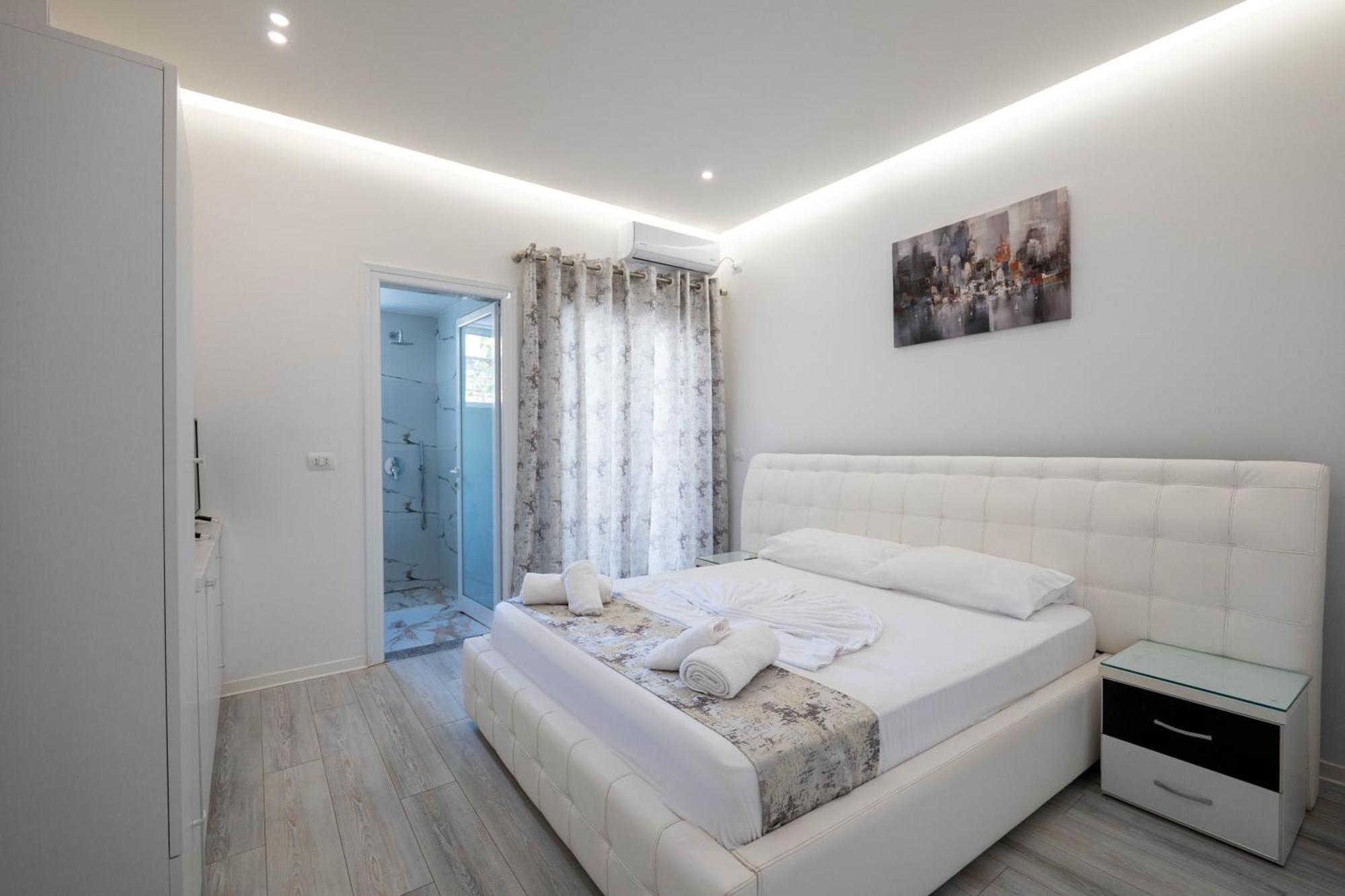 Vila Irdi Ksamil Esterno foto