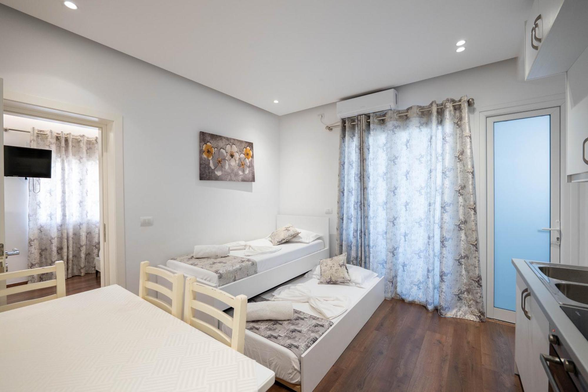 Vila Irdi Ksamil Esterno foto